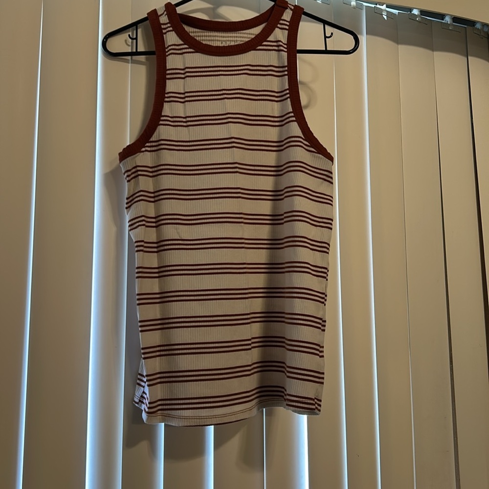 Maurice’s size 1x tank top - Picture 2 of 2